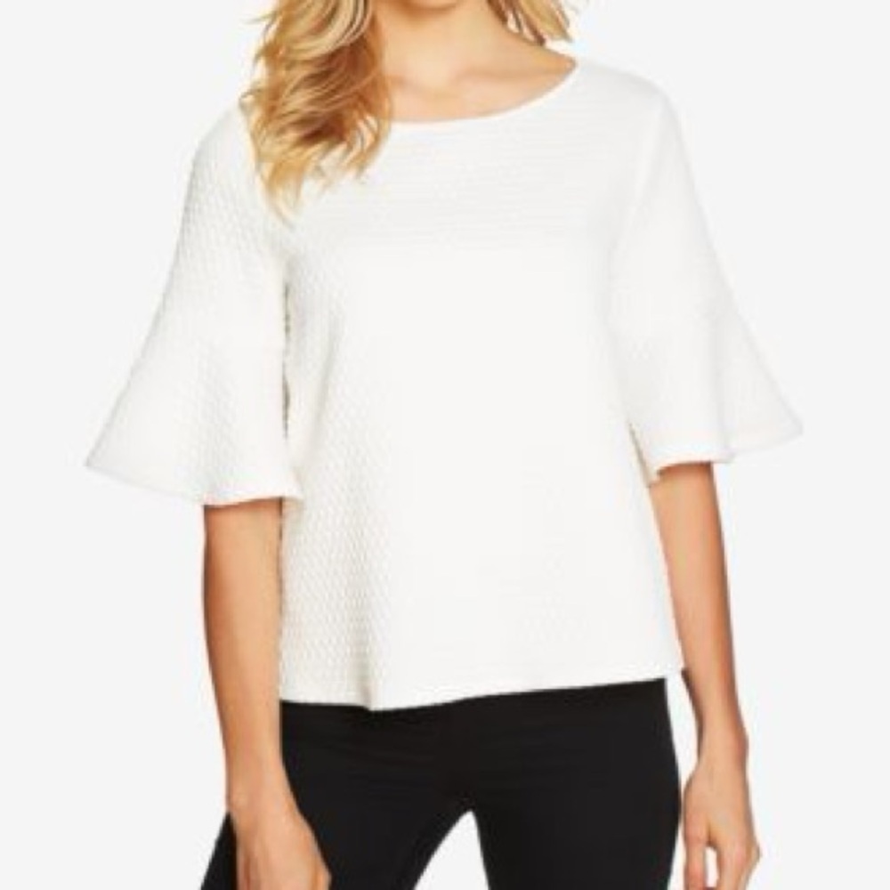 Green Envelope Women's Size Medium Blouse White Textured Boatneck Bell Sleeve